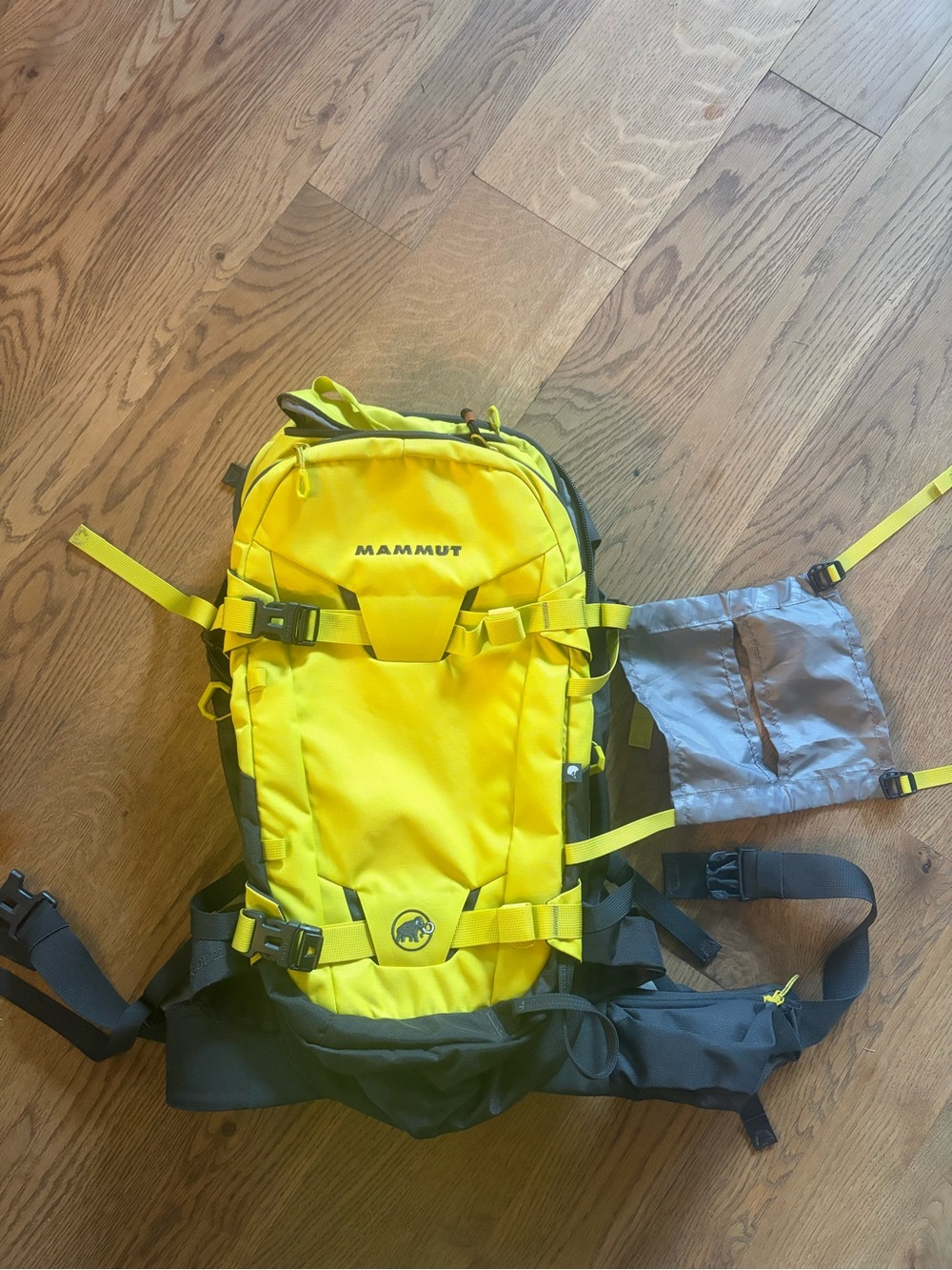 Mammut Nirvana Ride 22l ski backpack EXCELLENT